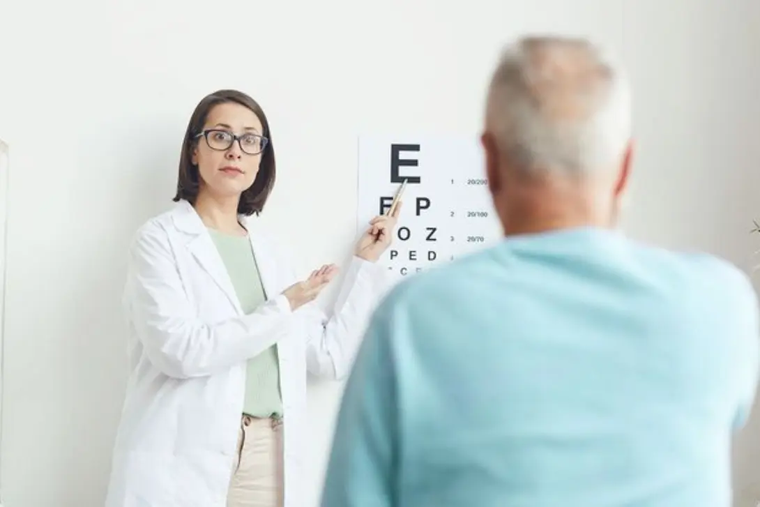 what is white cataract सफ़ेद मोतियाबिंद क्या होता है